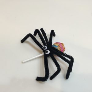 蜘蛛の巣の作り方 ハロウィンで毛糸や折り紙 切り絵でリアルに手作り パワースポット巡りでご利益を 開運ネット